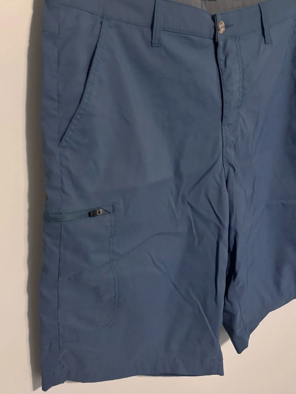 Bundle of Two Eddie Bauer Khaki and Blue Flat Front Men's Shorts